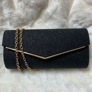 Elegant Black Glitter Clutch with Gold Chain